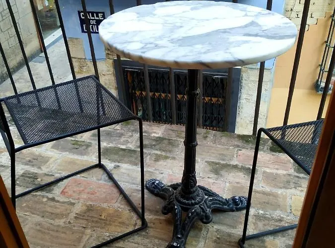 Con Encanto En Pleno Casco Antiguo Ron Valenciayole Valencia