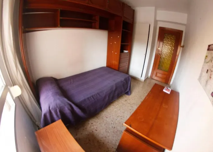 Bigger Flat For Near Ideal For Familie With Climatisacion 公寓 *