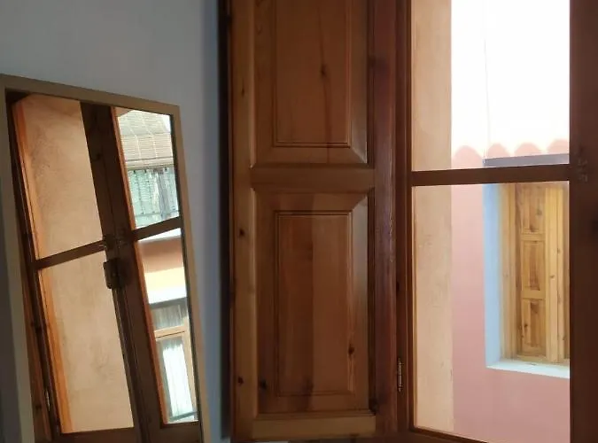 Con Encanto En Pleno Casco Antiguo Ron Valenciayole Lejlighed *