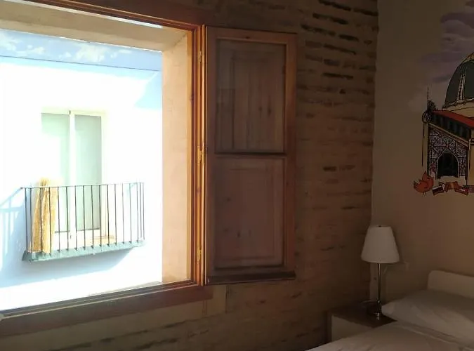 Con Encanto En Pleno Casco Antiguo Ron Valenciayole