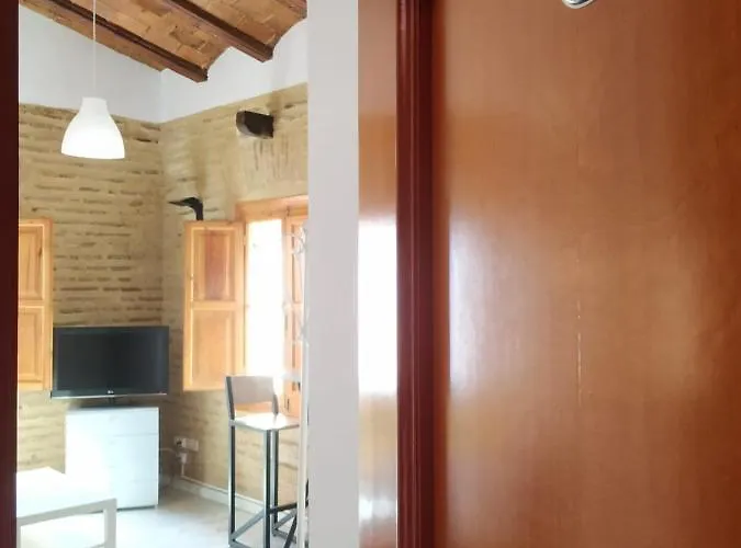 Con Encanto En Pleno Casco Antiguo Ron Valenciayole Βαλένθια