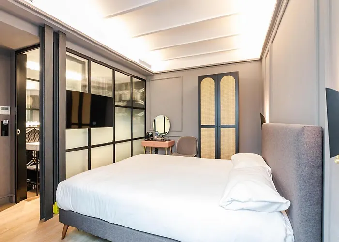 Maison d'hôtes Reina 107 Boutique