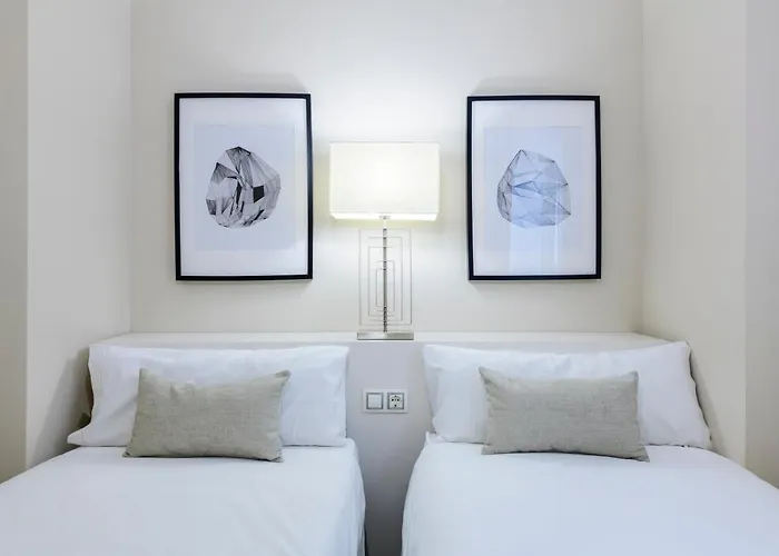 Balmes Street Apartment *