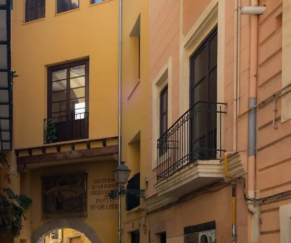 Luminoso. Comodo. Acogedor. Wifi. Junto A Ave شقة *