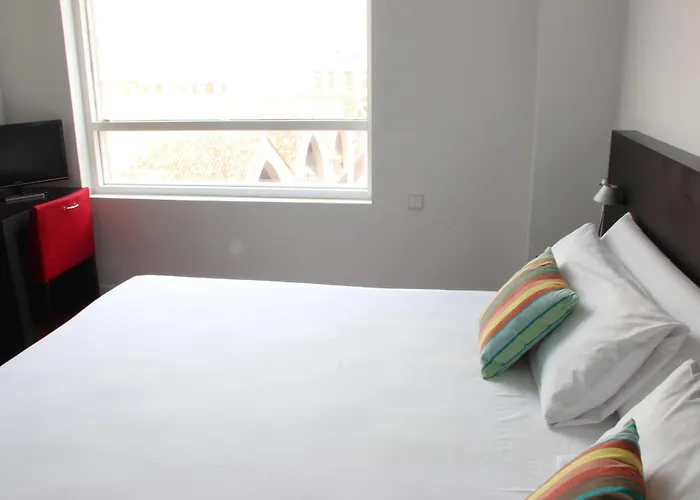 Отель Sea Port 4*