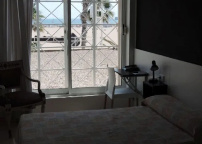 索尔海滩酒店 2*