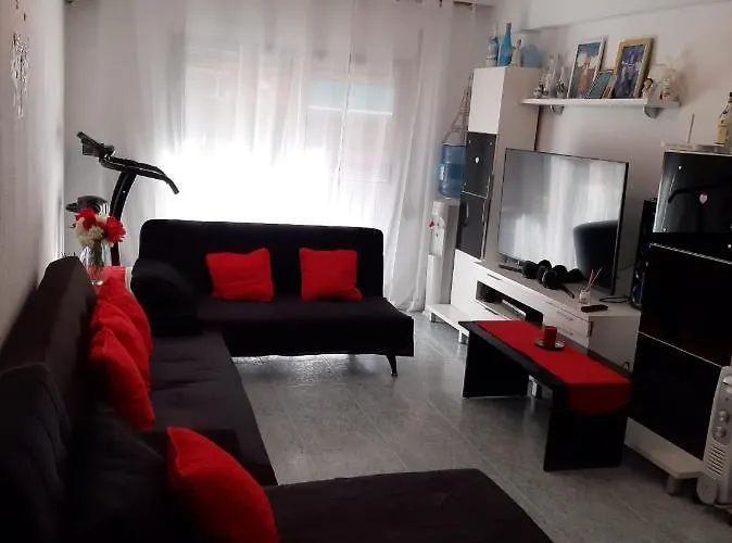 Homestay Grande En Piso Compartido Con 2 Adultos *