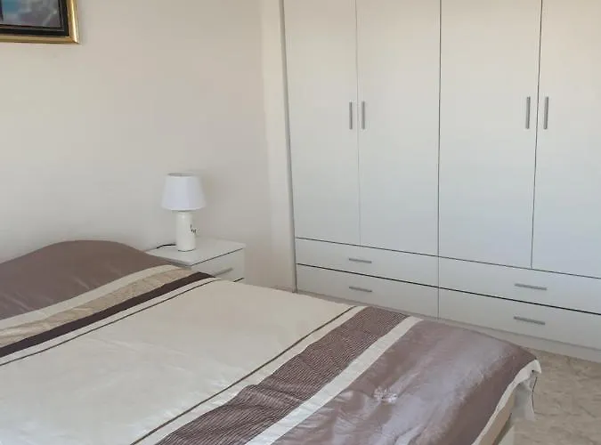 Nice And Quite Valencia