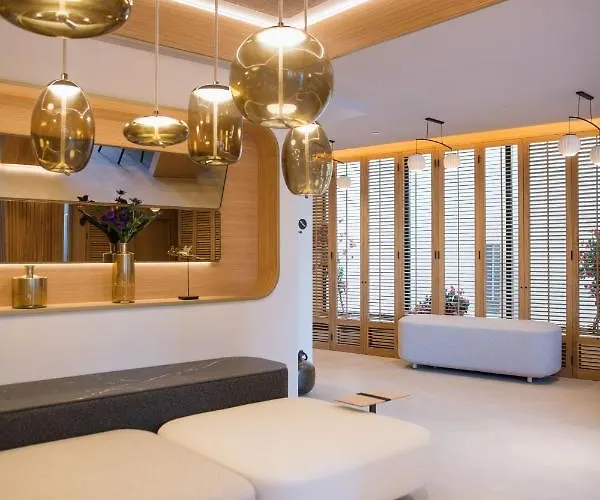 Myr Puerta Serranos Hotel Valence