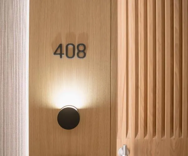 Myr Puerta Serranos فندق