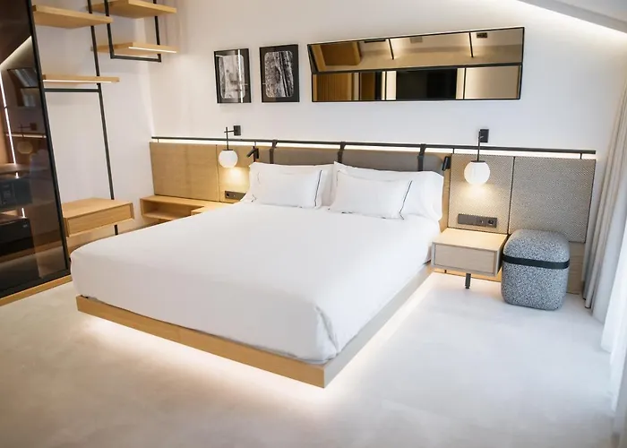 Hotel Myr Puerta Serranos Valence