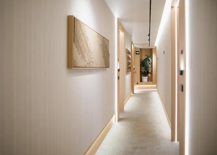 فندق Myr Puerta Serranos