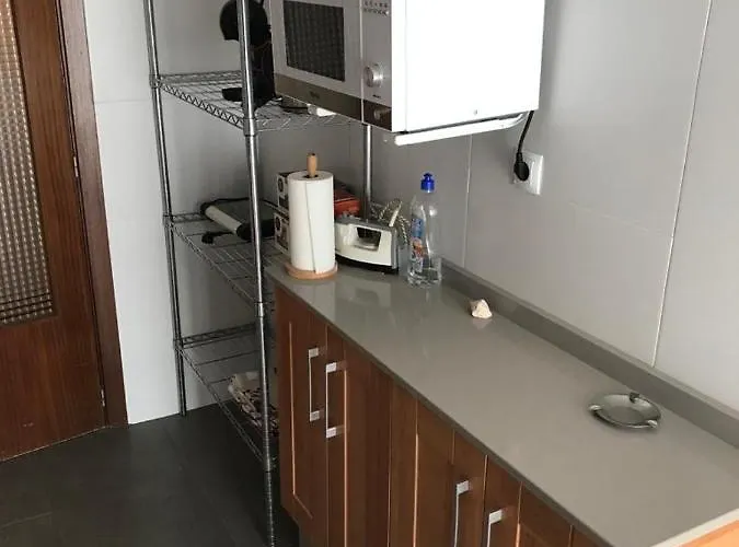 En Complejo Residencial Con Piscina Y Garaje Frente Al Mar Βαλένθια