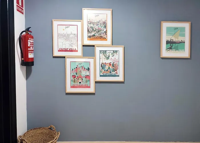 Flats Friends Plaza De La Reina 4* Valence