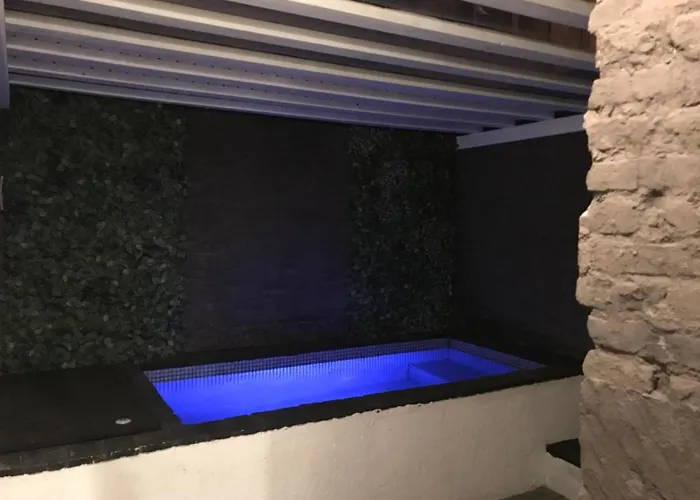 아파트 Pequeno Con Mini Piscina - No Climatizada
