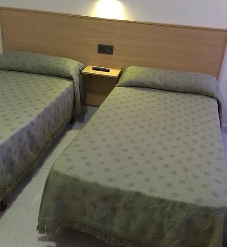 Konukevi Bisbal Only Adults No Ac Valensiya