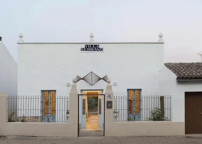 Serrano, La De Mil Suelos بيت للعطل *