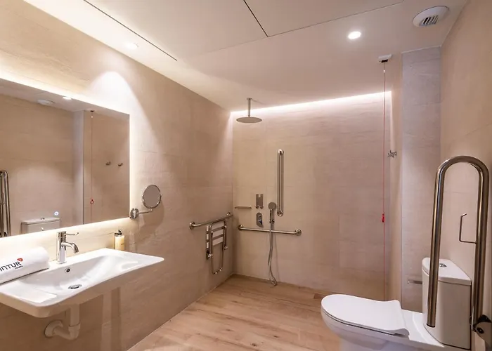 Core 4* 발렌시아