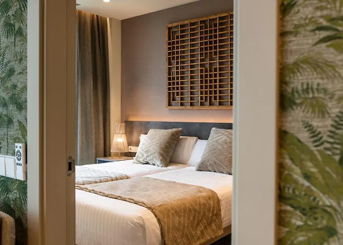 Core 4* 발렌시아