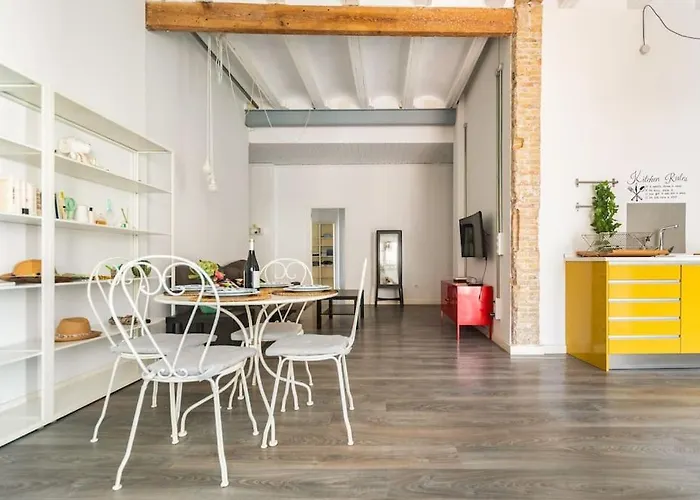 120 Sqm Loft-style Royal Marina شقة فالنسيا