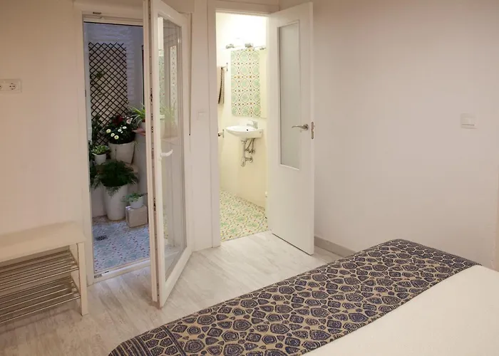 Authentic Charming Apartment/wifi/air Conditioning Βαλένθια