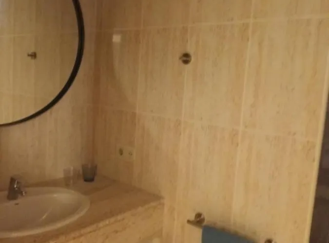 La H Escondida Δωμάτια σε οικογενειακή κατοικία Βαλένθια