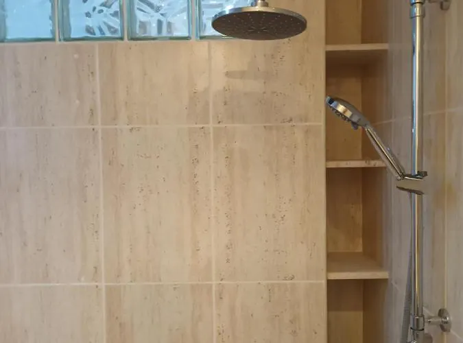 La H Escondida Δωμάτια σε οικογενειακή κατοικία Βαλένθια