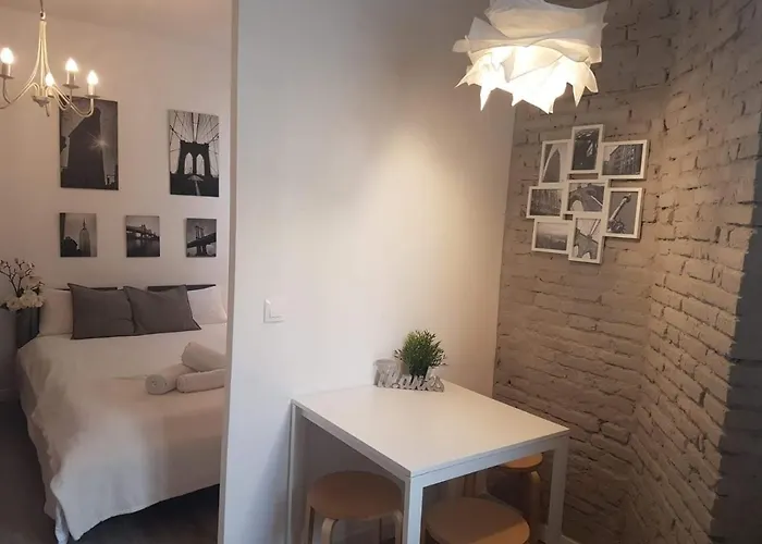 Διαμέρισμα Lovely In Wifi Free Βαλένθια