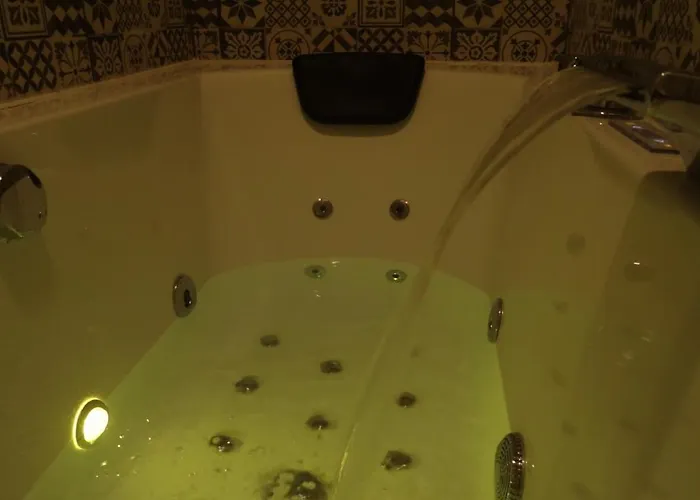 Cozy - Banera Hidromasaje *