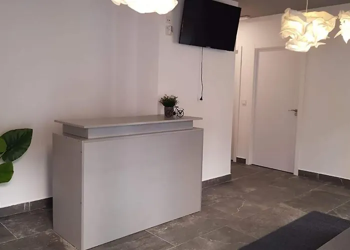 Cozy - Banera Hidromasaje Πανσιόν *