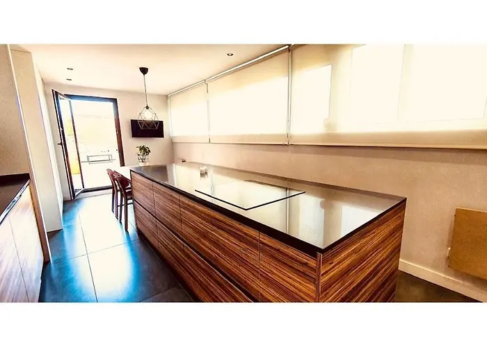 Apartamento Lovely Penthouse With Pool *