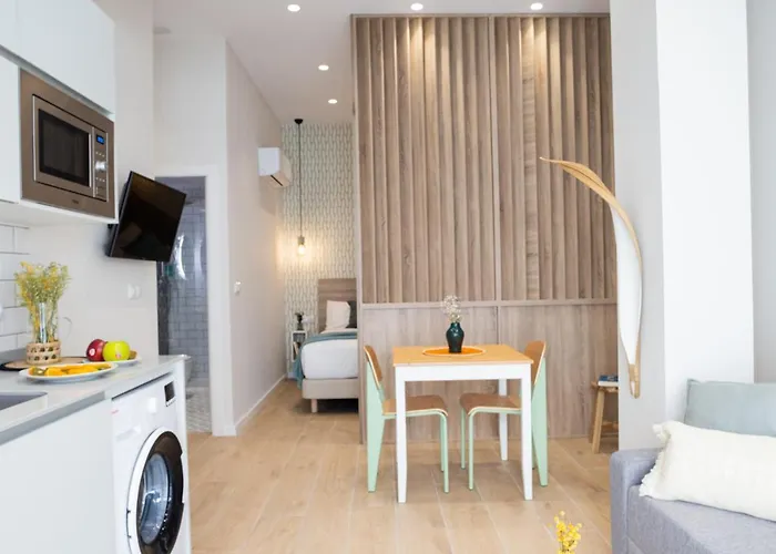 بيت ضيافة Florit Flats - The Maritim Serreria 4*