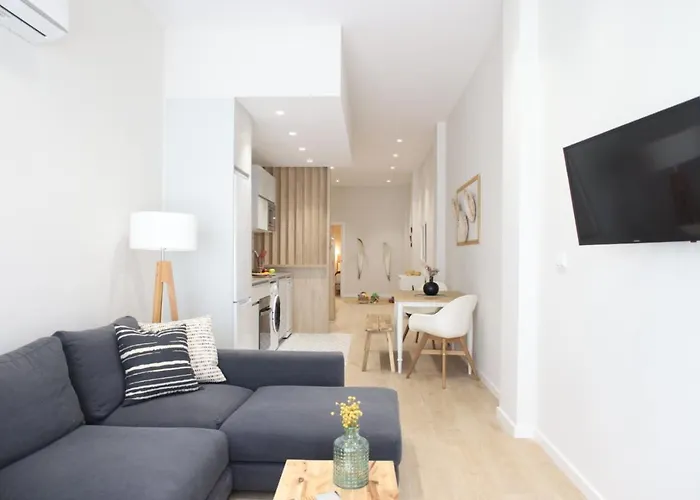 Florit Flats - The Maritim Serreria