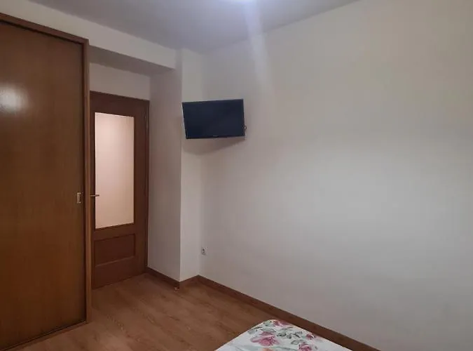 Δωμάτια σε οικογενειακή κατοικία Con Bano Privado- En Casa Familiar Beatriz *