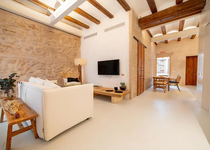 Lejlighed Design House With Swimming Pool Near The Sea