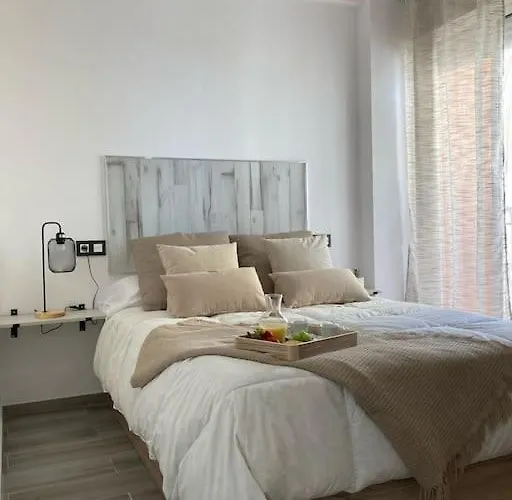 Coqueto De Playa Con Piscina Y Terraza 아파트 *