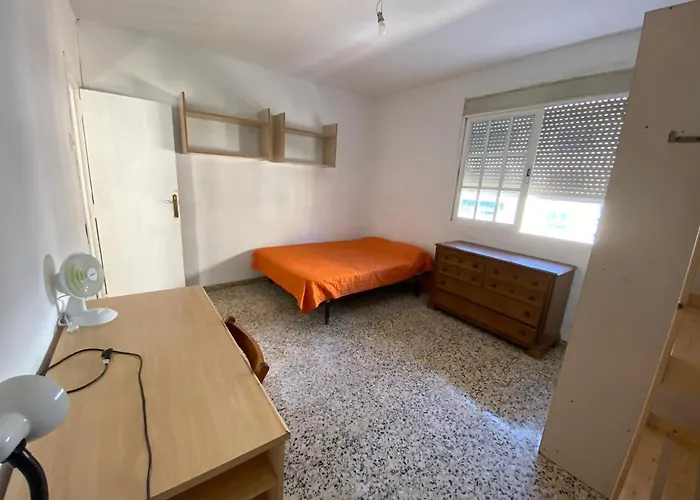 Bigger Flat Ideal Familia Near Center And * Walencja