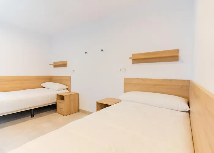 Micampus Avenida Del Puerto - Residencia De Estudiantes * Βαλένθια