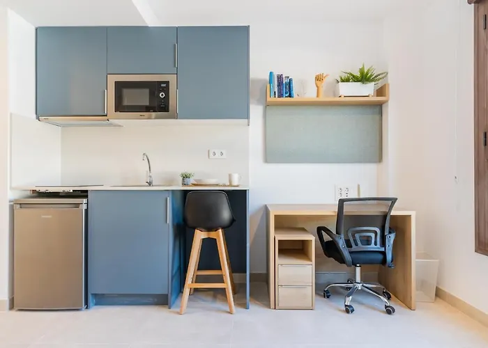 Micampus Avenida Del Puerto - Residencia De Estudiantes 아파트