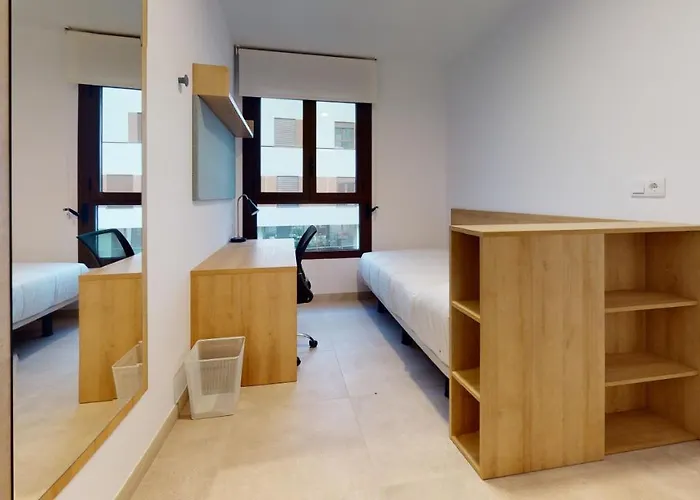 Micampus Avenida Del Puerto - Residencia De Estudiantes Διαμέρισμα