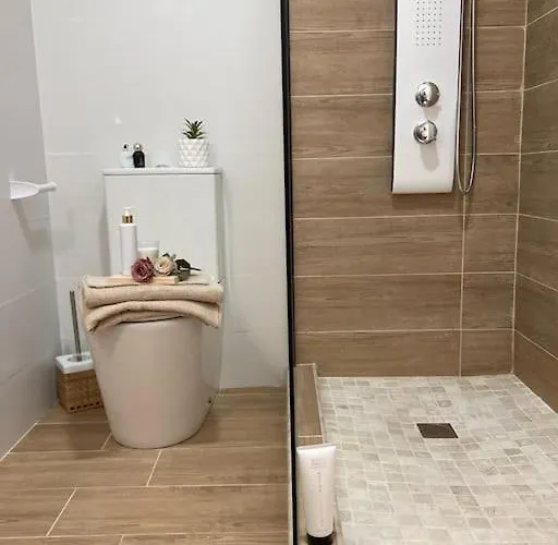 Coqueto De Playa Con Piscina Y Terraza *