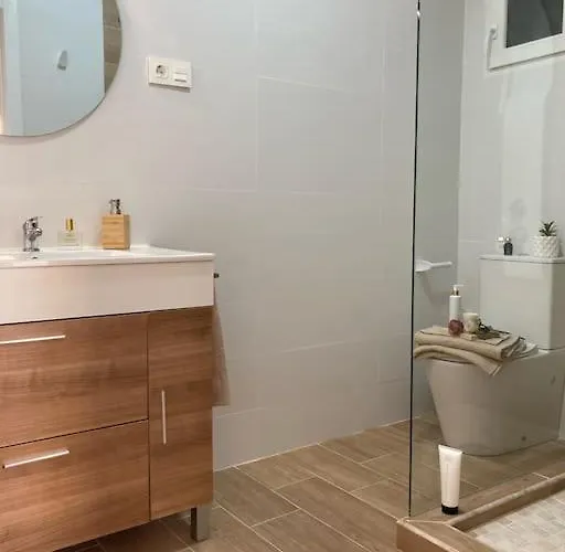 Coqueto De Playa Con Piscina Y Terraza *