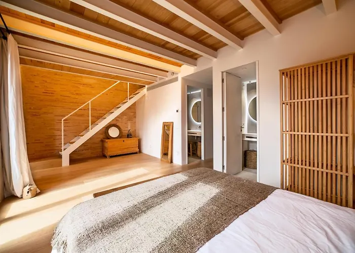 Διαμέρισμα Design Loft Near The Sea *