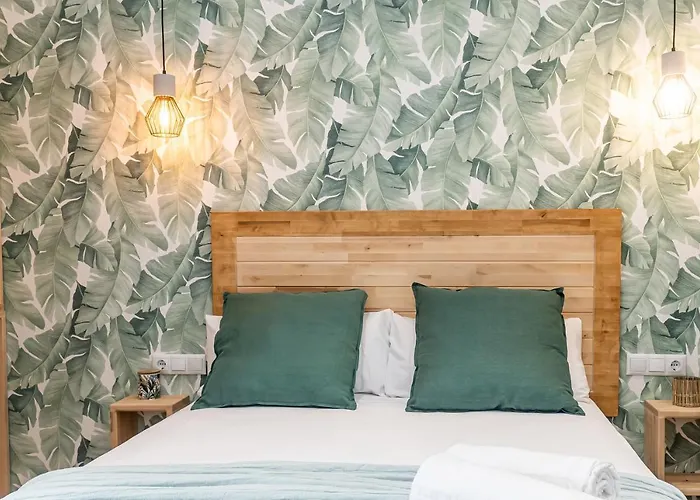 Florit Flats - Urban Apartment