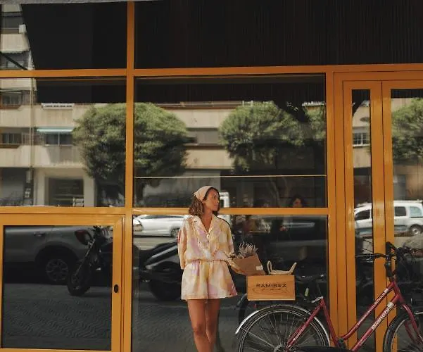 Aparthotel Ramirez Flats 4*