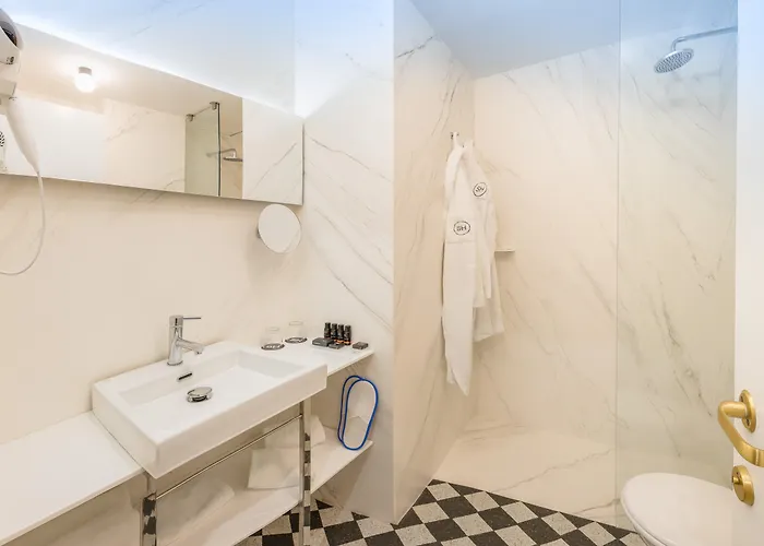 Hotell Sh Ingles Boutique 4*