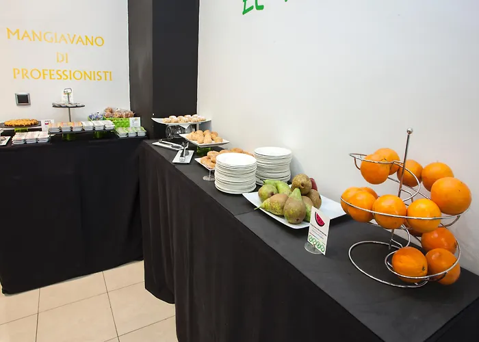 Casual Del Cine Отель 2*