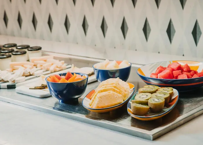 One Shot Reina Victoria Ξενοδοχείο