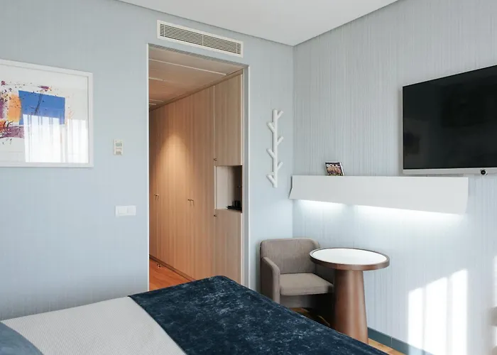 Neptuno Playa & 4* Valenza