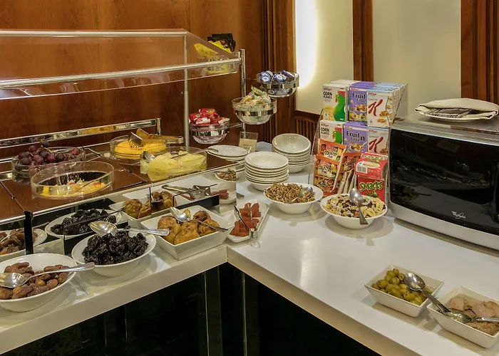 Melia Plaza Hotel 4*